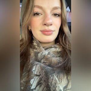 Meet your Posher, Kylie